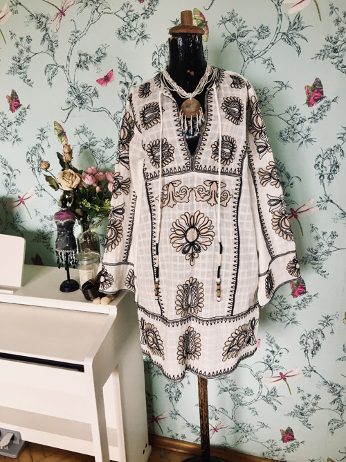 Šaty boho vyšívané famous — foto 2
