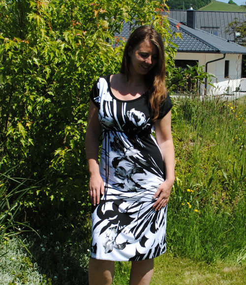 Šaty - velikost na přání — foto 3