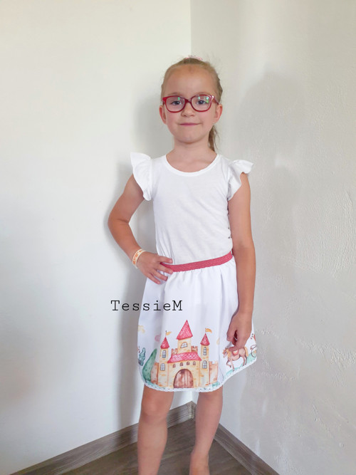 Dívčí sukýnka délka 32 cm — foto 2