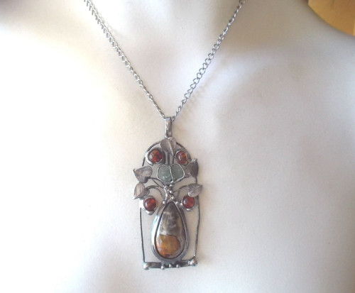 Amulet - Strom klidu /vltavín a jantar/ — foto 5