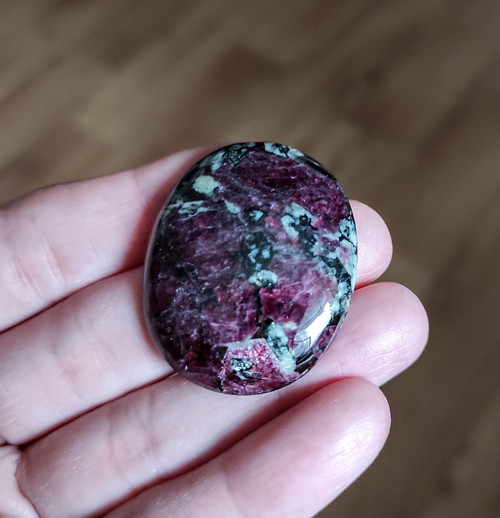Eudialit, ID 2937, 36x35 mm — foto 3