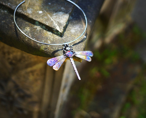 Nerezový náhrdelník... " Red dragonfly " — foto 2