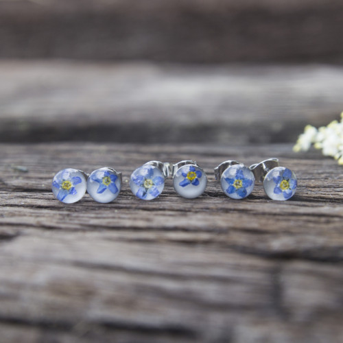Pomněnkové mini náušnice 6 mm — foto 6