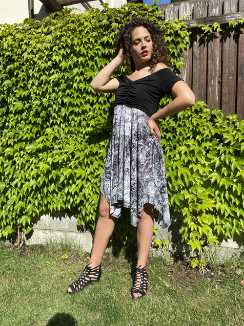 Šaty Claudia - černošedé 42-44 VELIKOST SLEVA — foto 2