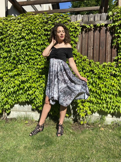 Šaty Claudia - černošedé 42-44 VELIKOST SLEVA — foto 3