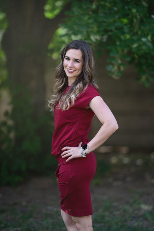 Šaty DANIELA - KR Bordó — foto 2