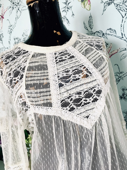 Halenka vintage boho se sedlem nádherným — foto 4