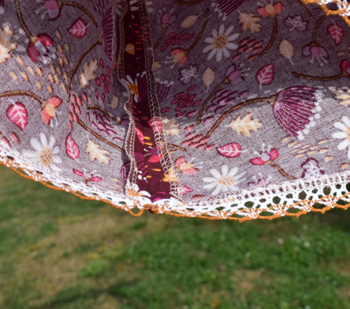 Sukně "Kopretiny v bordó" — foto 5