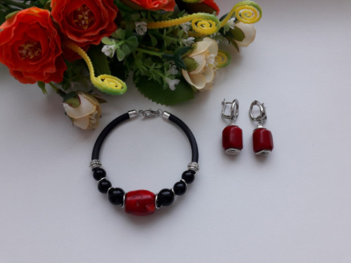 NÁRAMEK 17CM, onyx, korál — foto 3