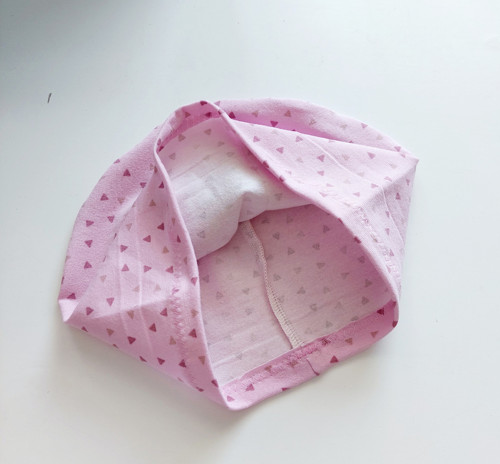 Růžová čepička 49 - 52 cm — foto 2