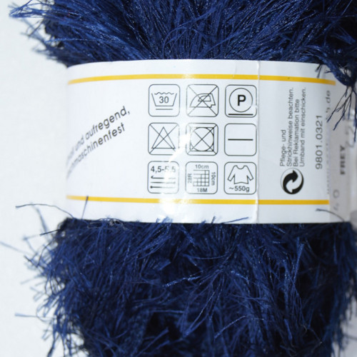 Střapatá příze - nabízím střapat100% polyester,50g — foto 2