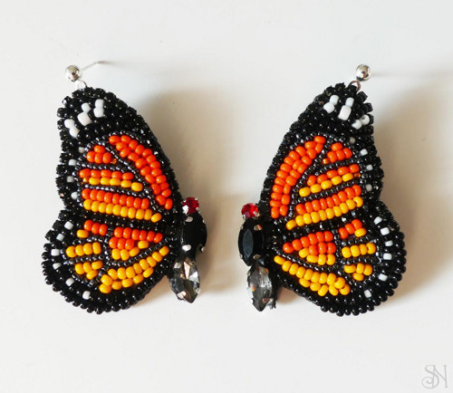 Šité handmade náušnice motýle monarch — foto 4
