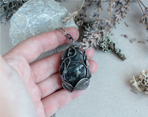 Selkie ~ Šperk s larvikitem — foto 2