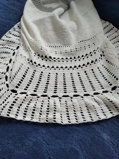 Letní háčkovaná sukně — foto 2