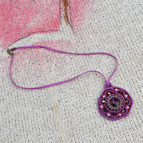 Sutašková mandala - náhrdelník — foto 6