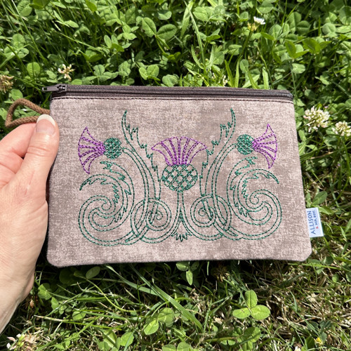 PencilCase Skotská bodláková — foto 3