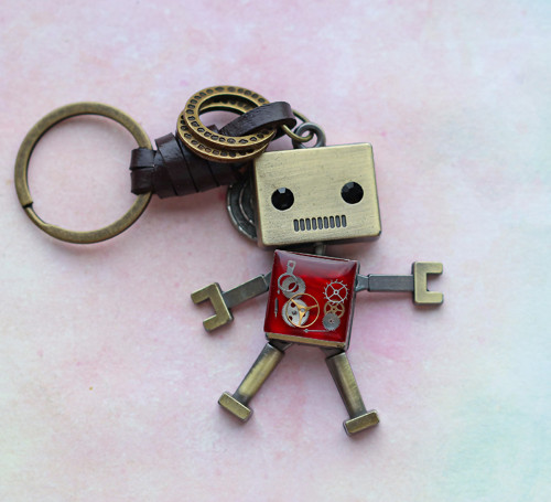 Robot - klíčenka — foto 3