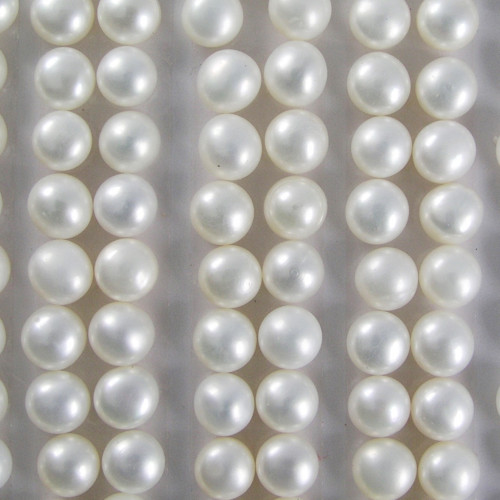 Button Perly Bílé, polovrtané, cca5,5mm, jeden pá — foto 4