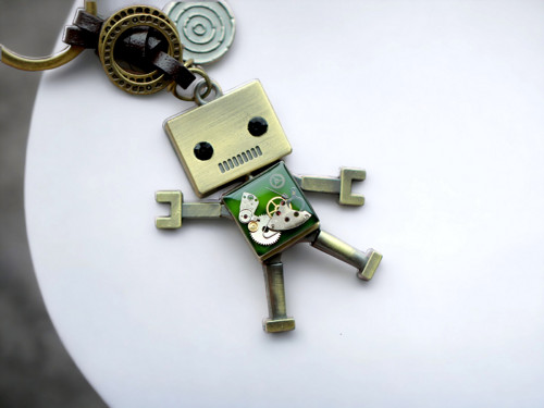 Robot - klíčenka — foto 2