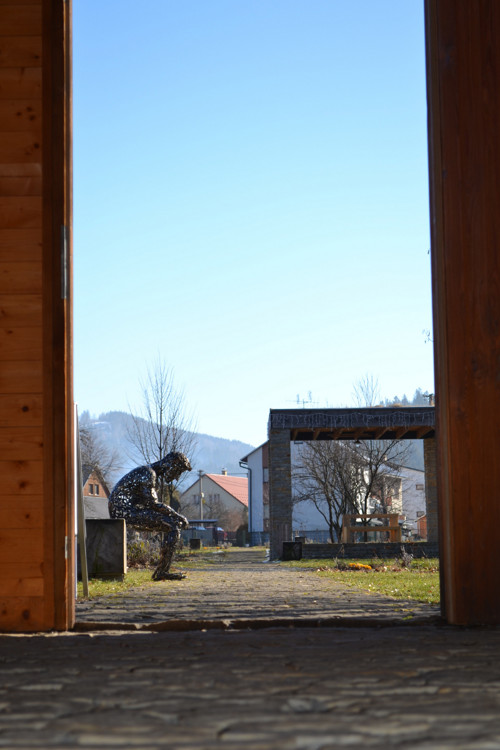 Sedící muž — foto 4