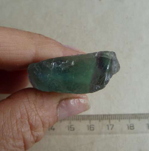 Fluorit surový - 3,5 cm — foto 6