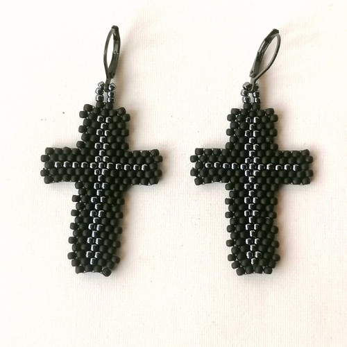 Black Cross Beaded Earrings — foto 4