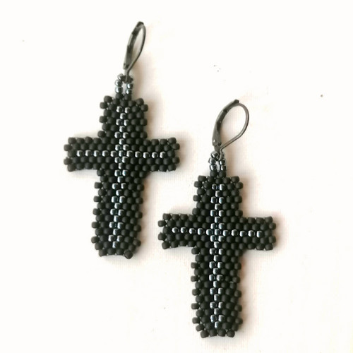 Black Cross Beaded Earrings — foto 2