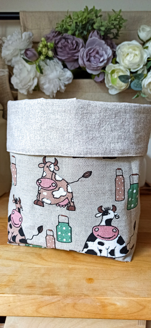 Textilní košík Kravička — foto 3