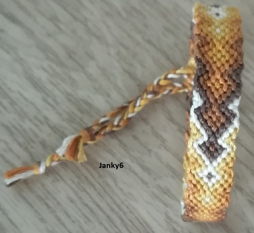 Hnědý gejzír — foto 2