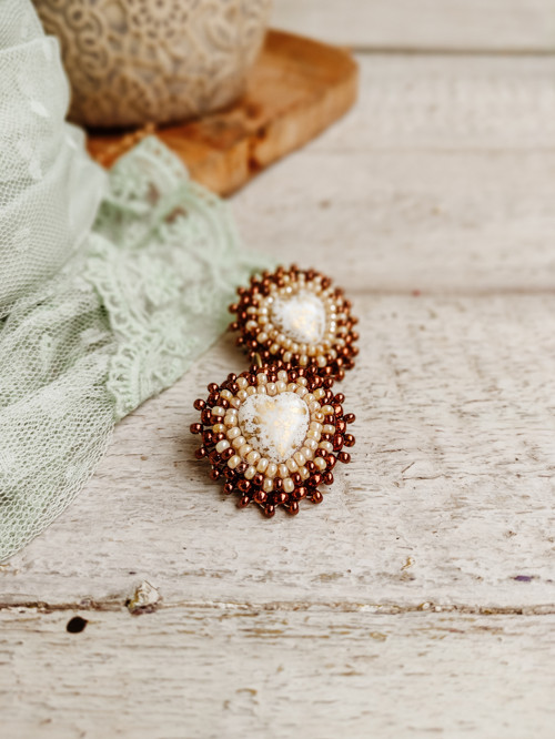 Copper hearts n.2 - vyšívané náušnice — foto 3