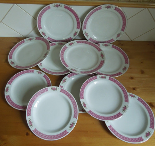 Velmi pěkný retro talíř — foto 6