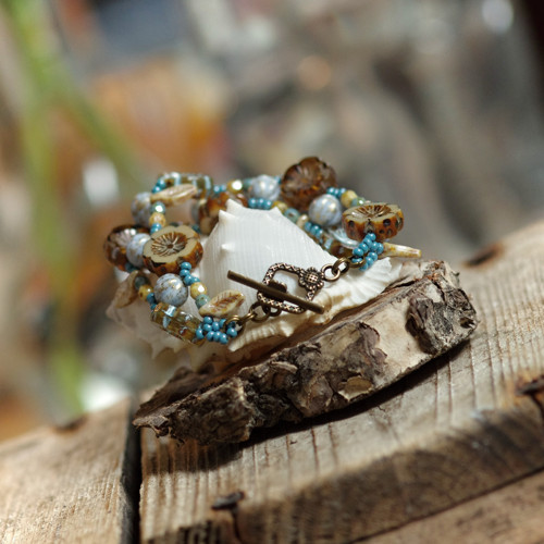 VÍTR V POLÍCH - šitý náramek — foto 4