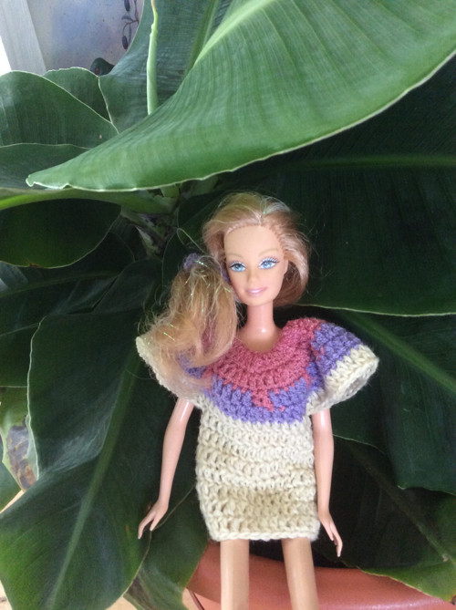 Oblečky Barbie - šatečky — foto 2