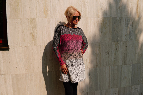 Svetrová tunika — foto 3