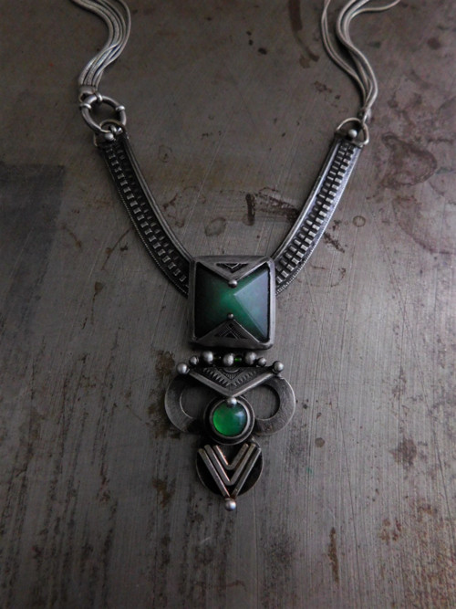 Totálně ornamentální totem... — foto 3