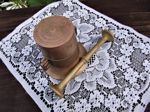 Tlučený hřebíček - hmoždíř — foto 3