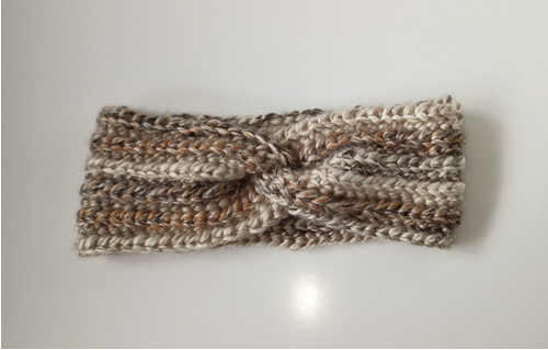 Háčkovaná čelenka - 44 cm — foto 2