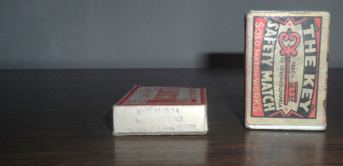 Papírová KRABIČKA • Conti / Brandenburg, GDR — foto 3