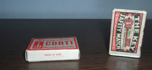 Papírová KRABIČKA • Conti / Brandenburg, GDR — foto 2