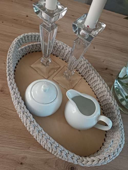 Háčkovaný tác - podnos — foto 3