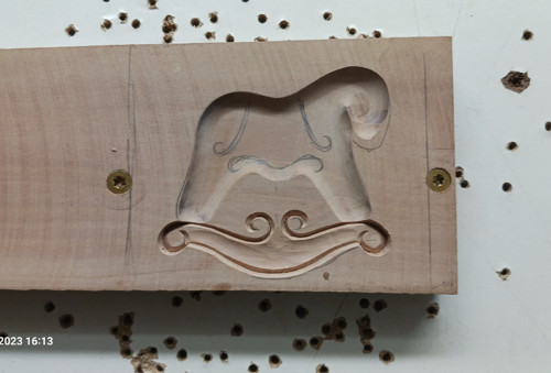 Konik houpaci 6 -dřevěná forma — foto 2