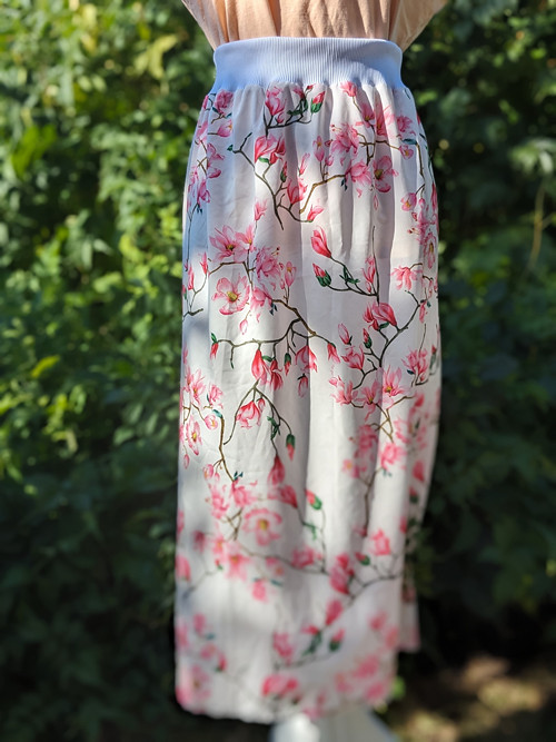 Sukně s romantickou magnolií — foto 4