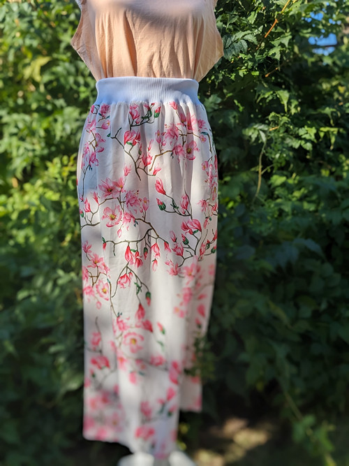 Sukně s romantickou magnolií — foto 6