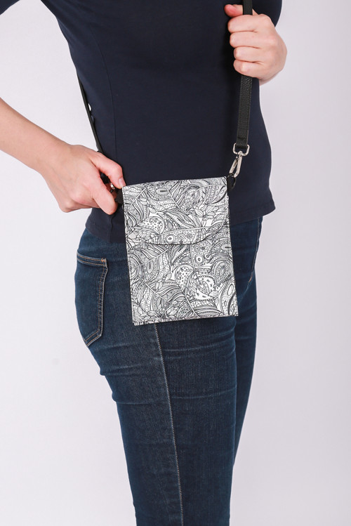 CALL BAG - černobílá peříčka — foto 6