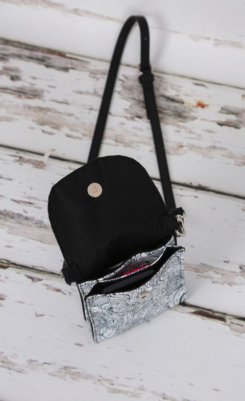 CALL BAG - černobílá peříčka — foto 2