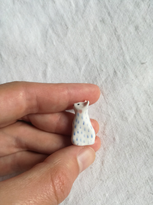 Mini kočka porcelánová — foto 2