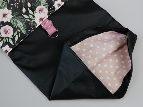 Rolltop batoh black rose — foto 6