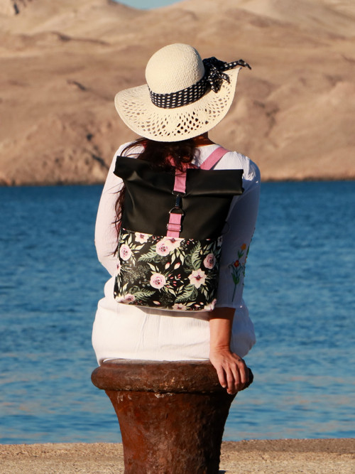 Rolltop batoh black rose — foto 2