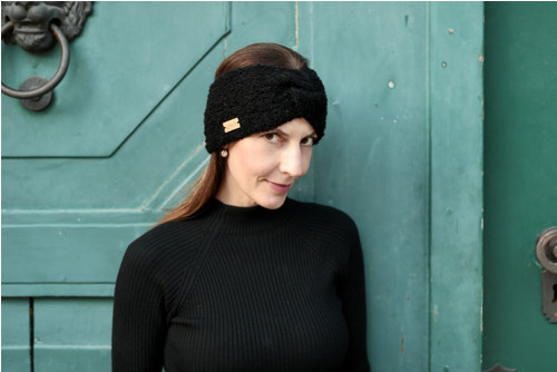 Čelenka alpaka BOUCLÉ - černá — foto 2