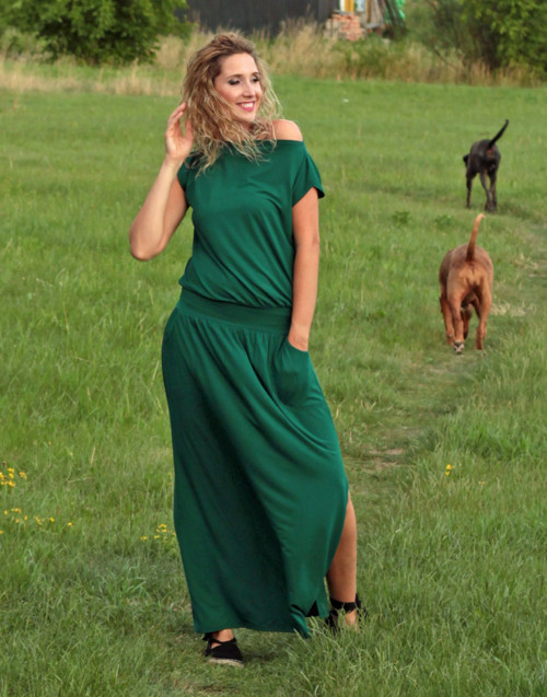 Zelené dlouhé šaty — foto 2
